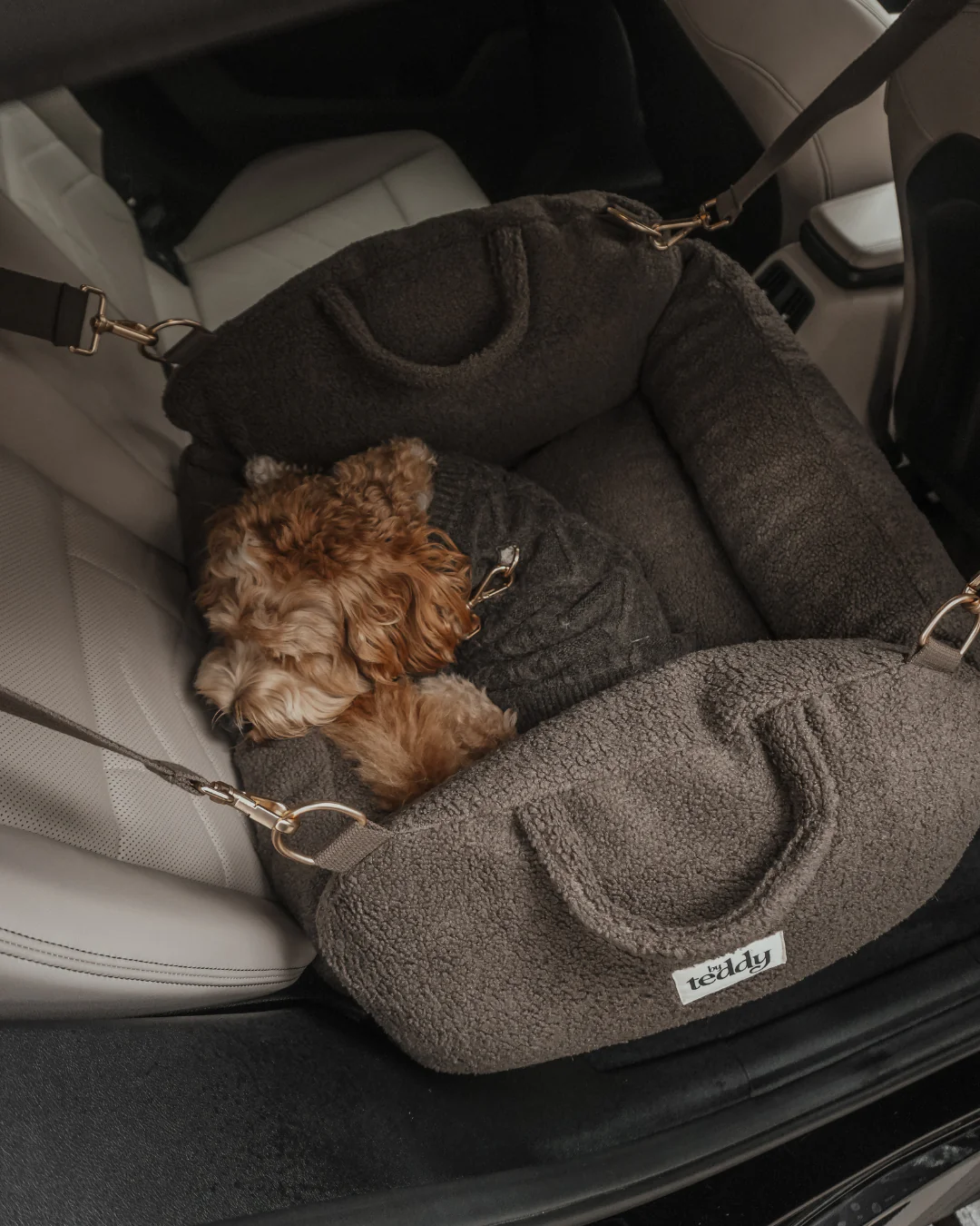 Chocolate | The Cosy Car Seat - Image 9